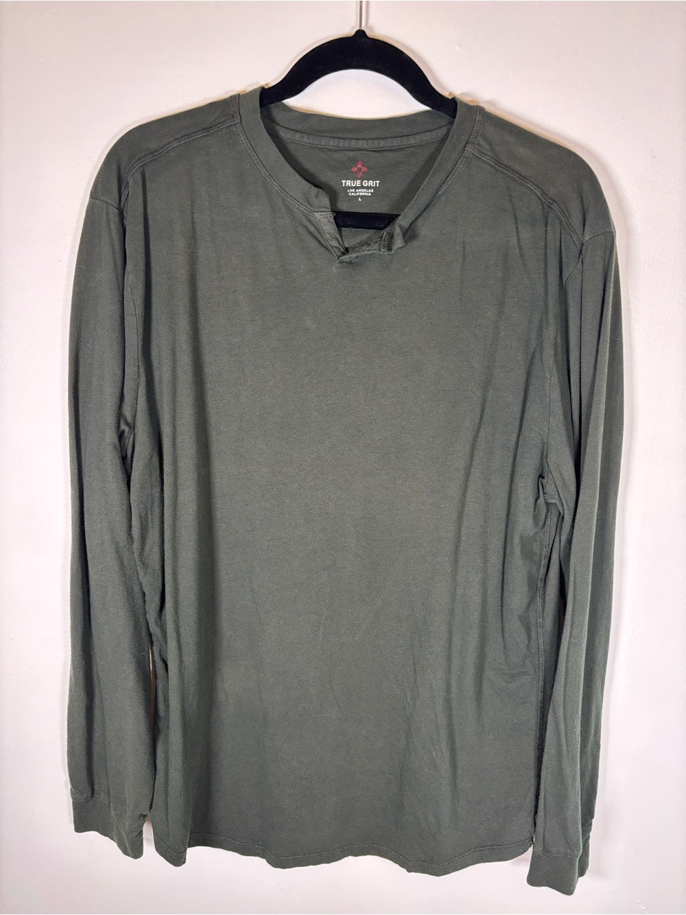 True Grit Men's Large Olive Green Gray Washed Long Sleeve Notch Neck Tee